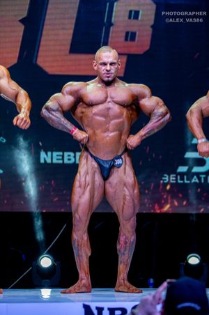 BODYBUILDING +102